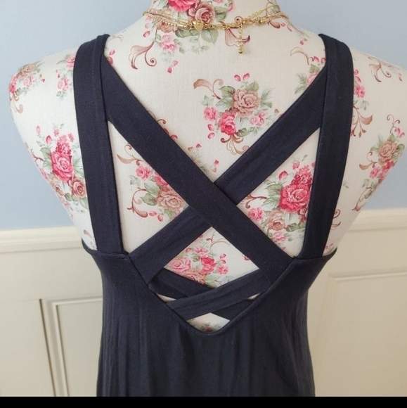 AMERICAN Eagle Women's Sleeveless Strappy Black Criss Cross Swing Mini Dress XS - Picture 6 of 10
